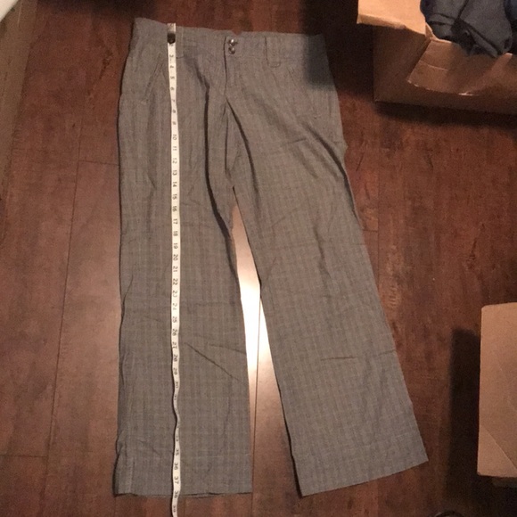 American Eagle Pants - Picture 8 of 8